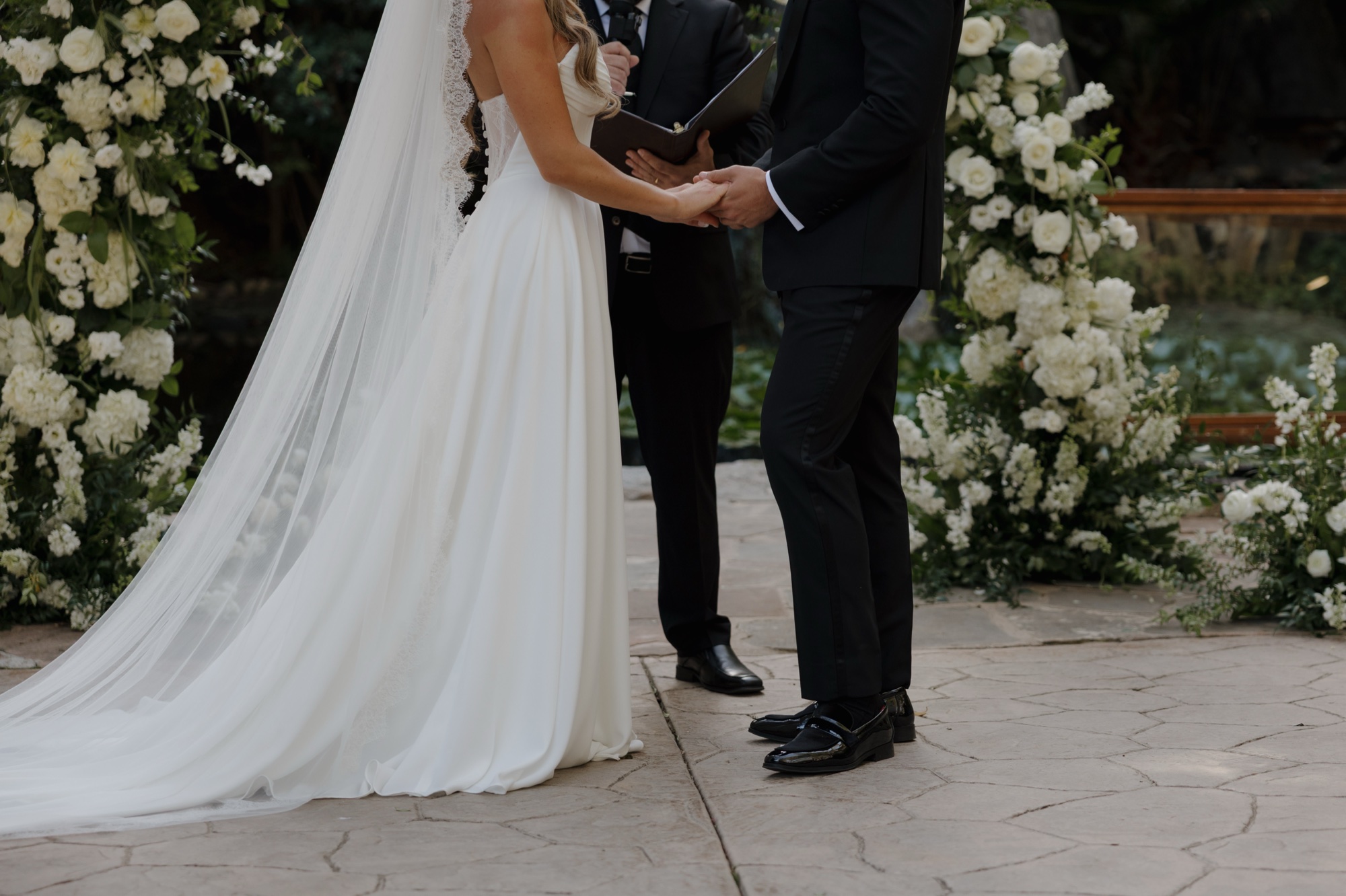 Premier outdoor Southern California wedding venues with a pond