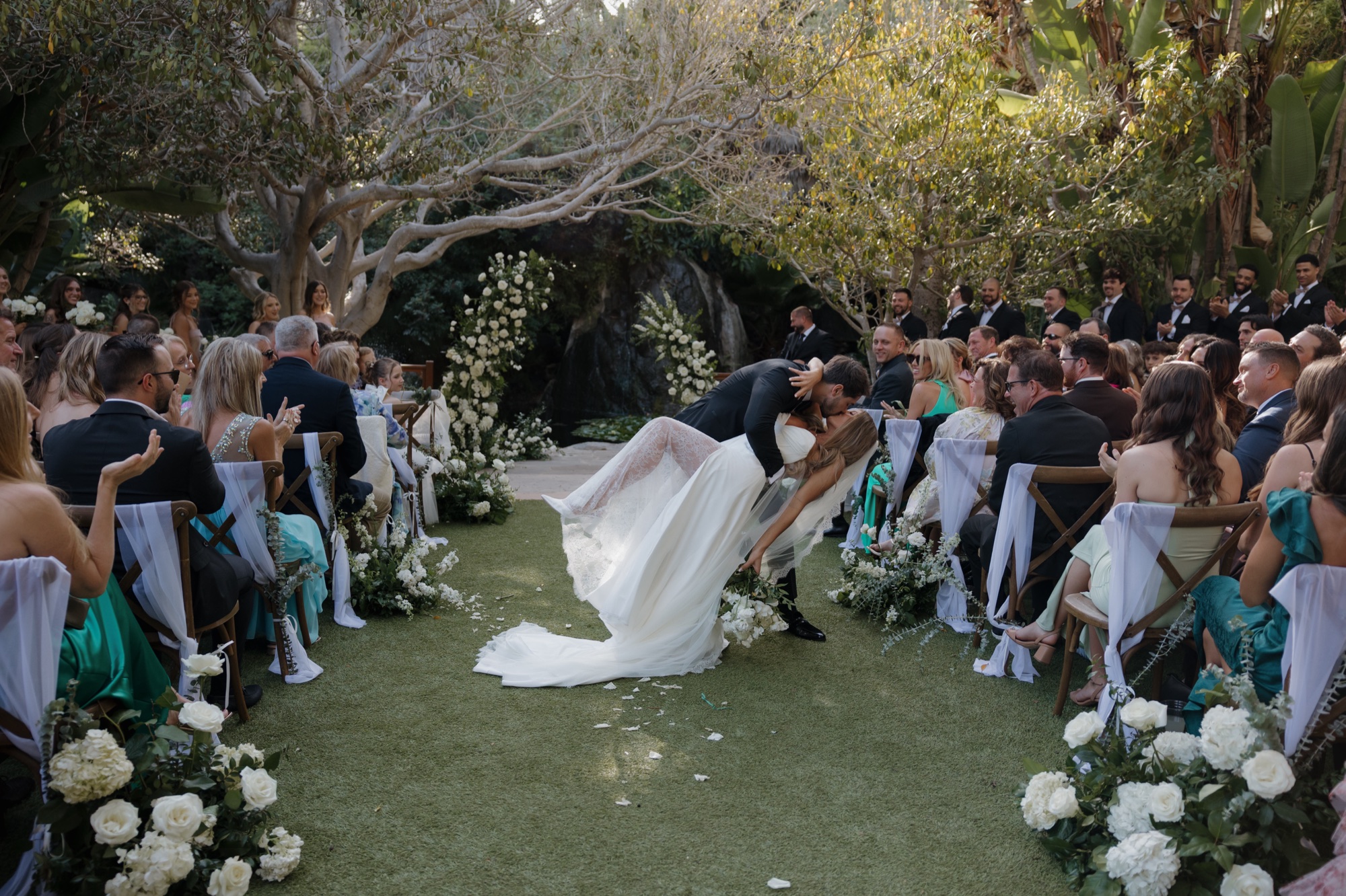 Premier outdoor Southern California wedding venues with a pond